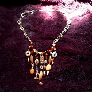 B.T. necklace jewel lot 33-B